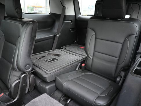 Used 2019 GMC Acadia SLT image 8