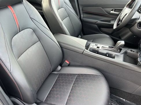New 2026 Nissan Sentra SR w/ SR Premium Package FWD image 11
