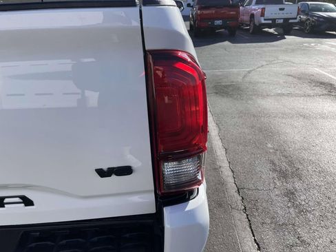 Used 2023 Toyota Tacoma SR5 w/ Technology Package image 18