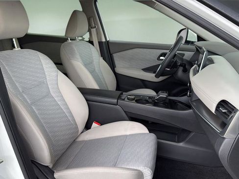 Certified 2023 Nissan Rogue SV AWD/4WD image 10
