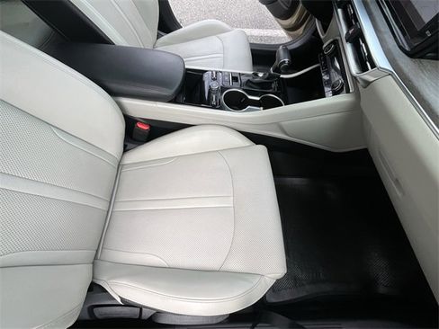 Used 2022 Kia K5 EX image 33