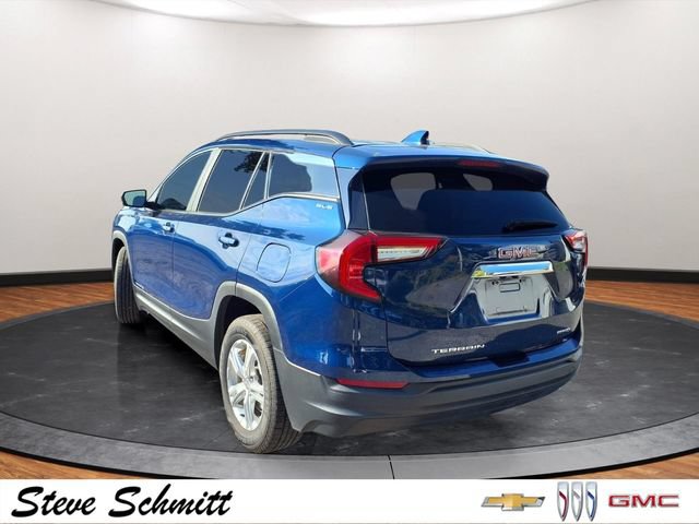 Certified 2022 GMC Terrain SLE w/ Driver Convenience Package AWD/4WD image 3