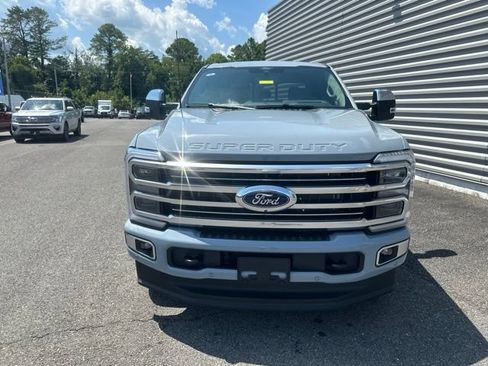 New 2026 Ford F250 Platinum w/ Platinum Plus Package AWD/4WD image 8