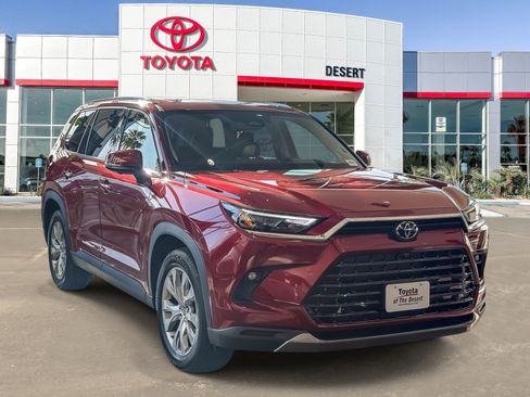 New 2026 Toyota Grand Highlander AWD image 1