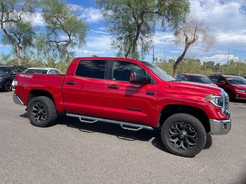 Used 2018 Toyota Tundra SR5 w/ TRD Off Road Package AWD/4WD image 6
