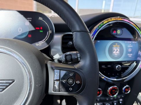 Used 2023 MINI Cooper SE FWD image 29
