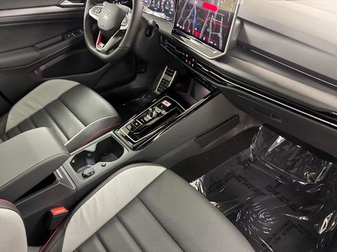 New 2026 Volkswagen GTI SE FWD image 14