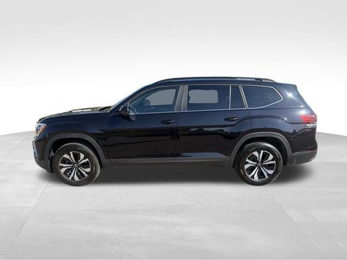 Used 2024 Volkswagen Atlas SE FWD image 4