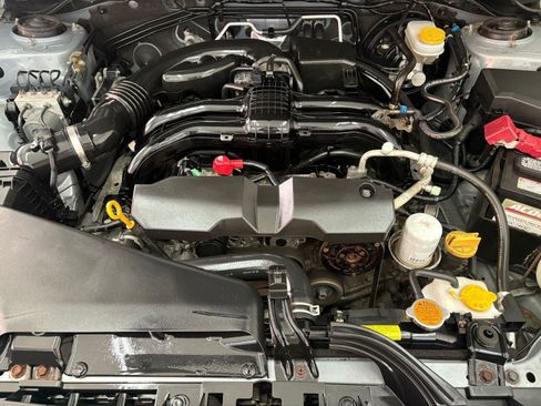 Used 2016 Subaru Crosstrek 2.0i Premium image 30