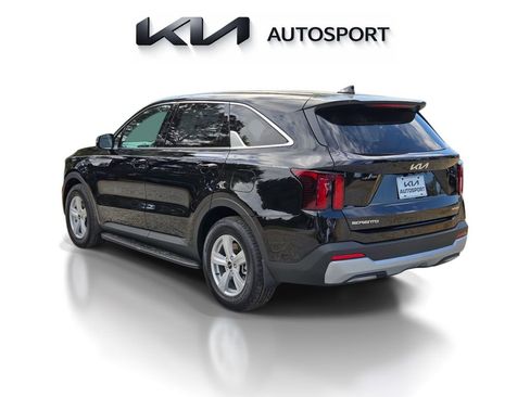 New 2026 Kia Sorento LX FWD image 10