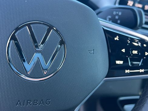 New 2026 Volkswagen ID.4 Pro AWD/4WD image 20