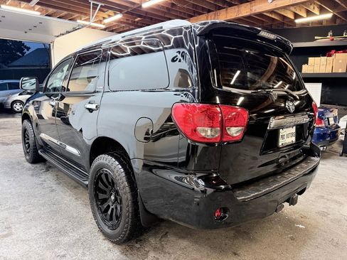 Used 2018 Toyota Sequoia Platinum image 7