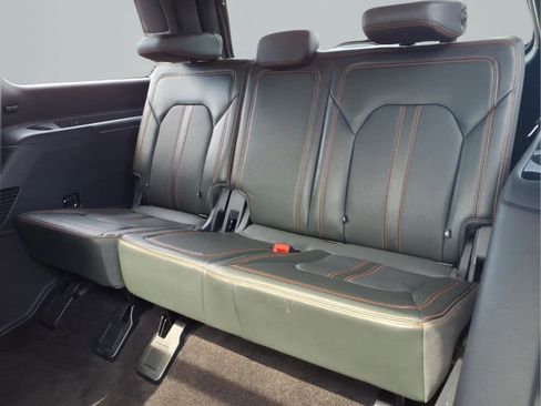 Used 2022 Ford Expedition Timberline image 27