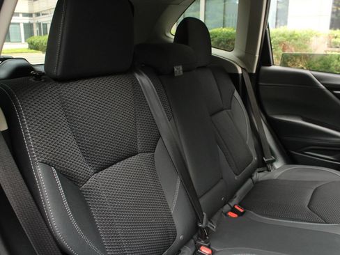 Used 2023 Subaru Forester Premium AWD/4WD image 24
