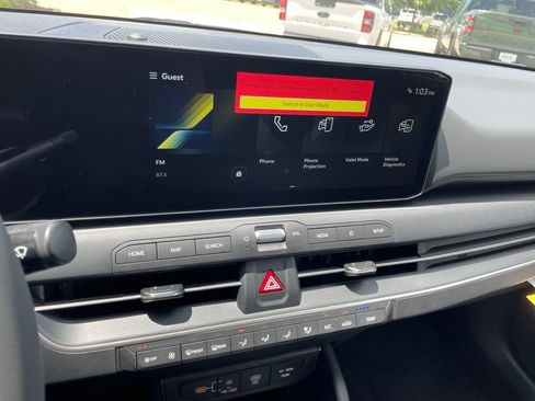 New 2026 Kia K4 FWD image 19