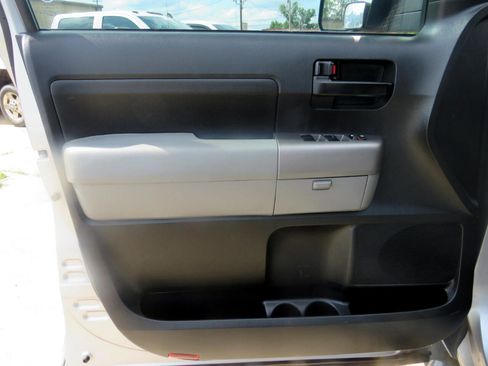 Used 2012 Toyota Tundra 2WD Double Cab image 9