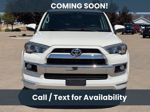Used 2018 Toyota 4Runner Limited AWD/4WD image 2