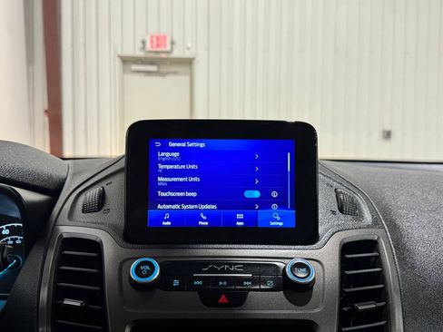 Used 2022 Ford Transit Connect XLT FWD image 39