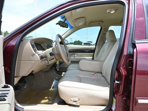 Used 2009 Mercury Grand Marquis LS RWD image 18
