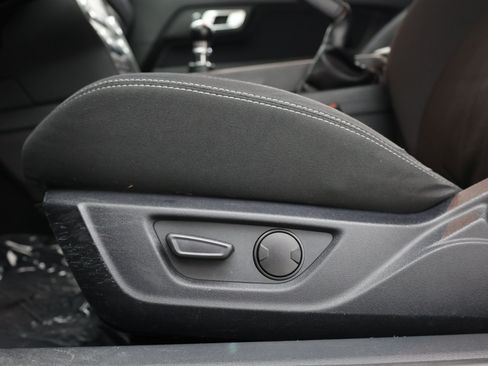 Used 2021 Ford Mustang GT RWD image 15