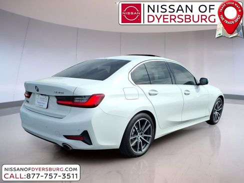 Used 2020 BMW 330i Sedan w/ Convenience Package RWD image 3