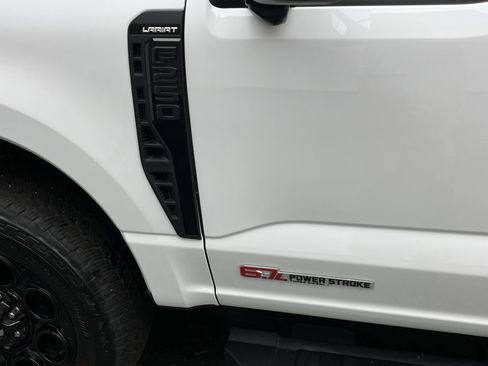Certified 2026 Ford F250 Lariat w/ Black Appearance Package AWD/4WD image 37