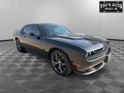 Used 2017 Dodge Challenger SXT w/ Sound Group image 1