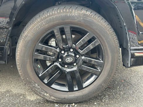 Certified 2021 Toyota 4Runner Nightshade AWD/4WD image 4