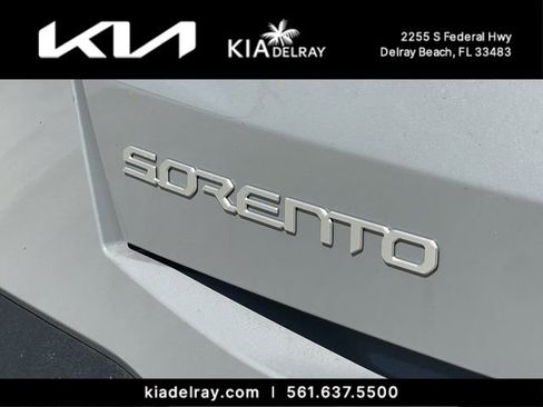 New 2026 Kia Sorento S image 8