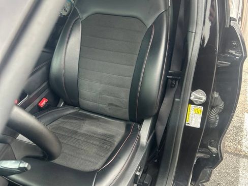 Used 2020 Ford Edge ST-Line FWD image 5