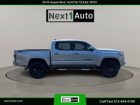 Used 2022 Toyota Tacoma TRD Sport image 4
