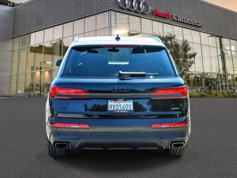 Used 2026 Audi Q7 2.0T Premium w/ Convenience Plus Package AWD/4WD image 3