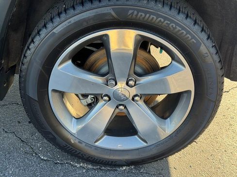 Used 2016 Jeep Grand Cherokee Limited image 7