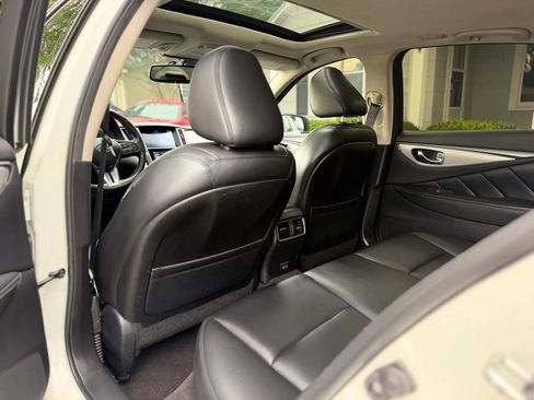 Used 2021 INFINITI Q50 Luxe w/ Cargo Package AWD/4WD image 11