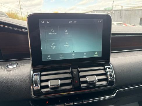 Used 2021 Lincoln Navigator L Reserve AWD/4WD image 40
