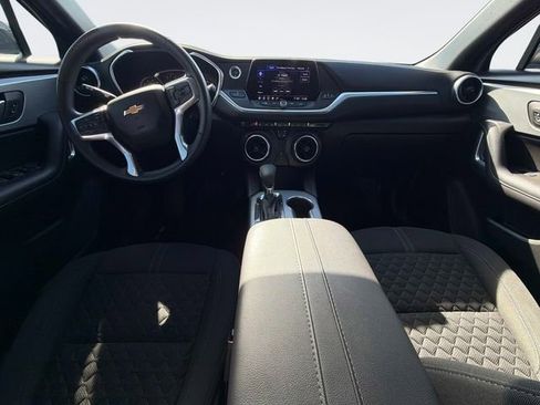 Used 2022 Chevrolet Blazer LT w/ Midnight/Sport Edition image 17