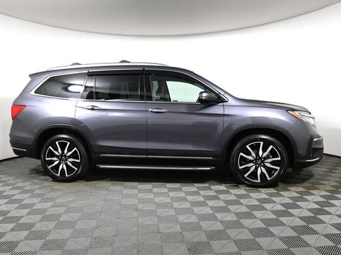 Used 2022 Honda Pilot Touring image 8