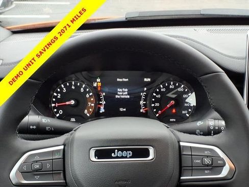 New 2026 Jeep Compass Latitude AWD/4WD image 12