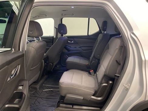 Used 2018 Chevrolet Traverse LT w/ LPO, Floor Liner Package AWD/4WD image 21