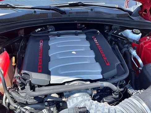 Used 2016 Chevrolet Camaro SS RWD image 32