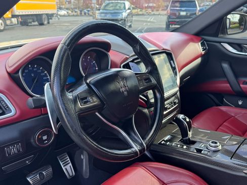 Used 2017 Maserati Ghibli S Q4 image 9