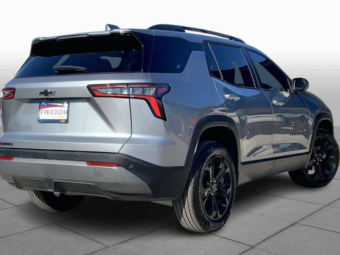 Used 2025 Chevrolet Equinox LT w/ Midnight Edition image 12