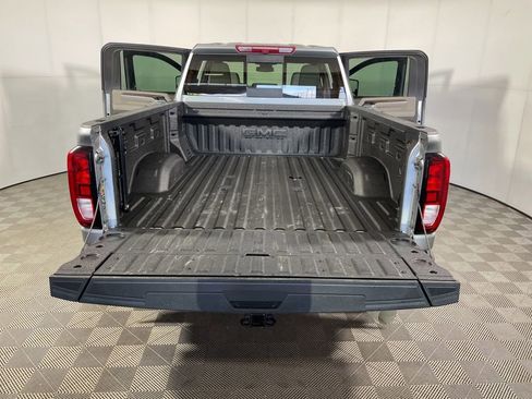 Used 2024 GMC Sierra 3500 SLE w/ SLE Value Package AWD/4WD image 22
