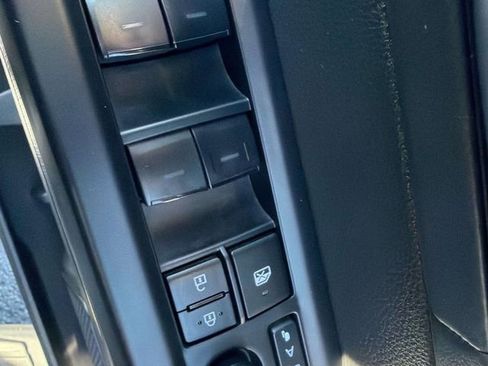 Used 2024 Toyota Tundra Platinum image 17