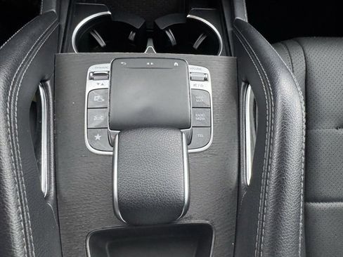 Used 2020 Mercedes-Benz GLE 350 4MATIC image 40