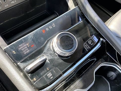 Used 2023 Jeep Grand Cherokee 4WD 4xe image 31