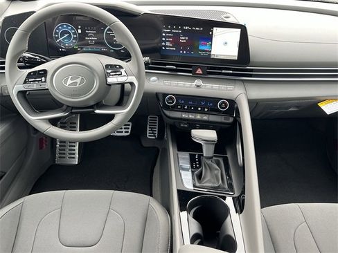 New 2026 Hyundai Elantra Sport image 10