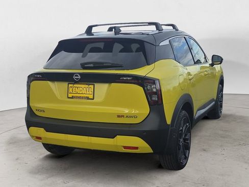 New 2026 Nissan Kicks SR w/ Cold Weather Package image 5