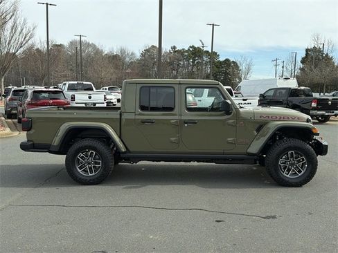 New 2026 Jeep Gladiator Mojave image 14