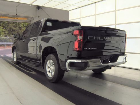 Used 2021 Chevrolet Silverado 1500 LT RWD image 11